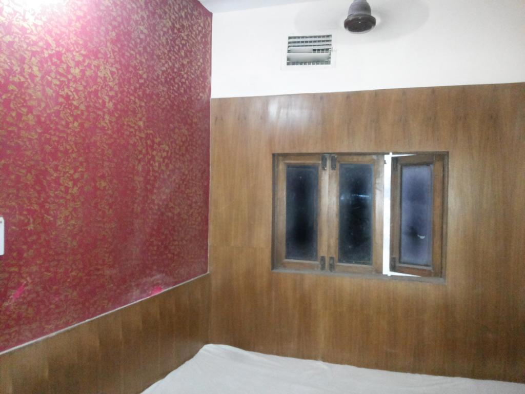 Mahesh Guest House Új-Delhi Szoba fotó
