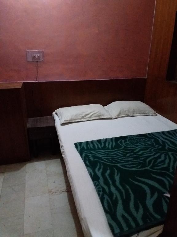 Mahesh Guest House Új-Delhi Kültér fotó