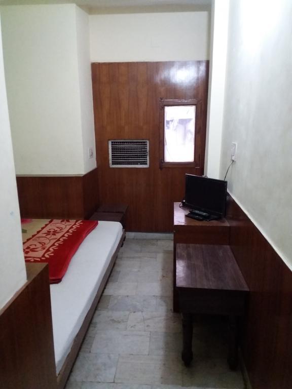 Mahesh Guest House Új-Delhi Kültér fotó